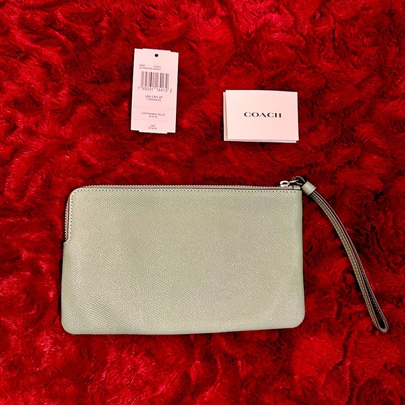 Coach Mint Green Wristlet - Picture 5 of 7